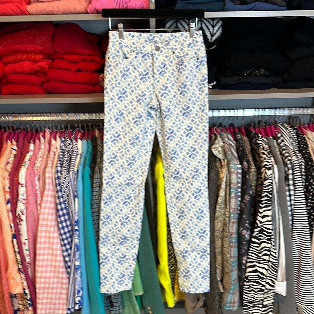 Victoria’s Secret white with blue/sage print mid rise Siren jeans size 2